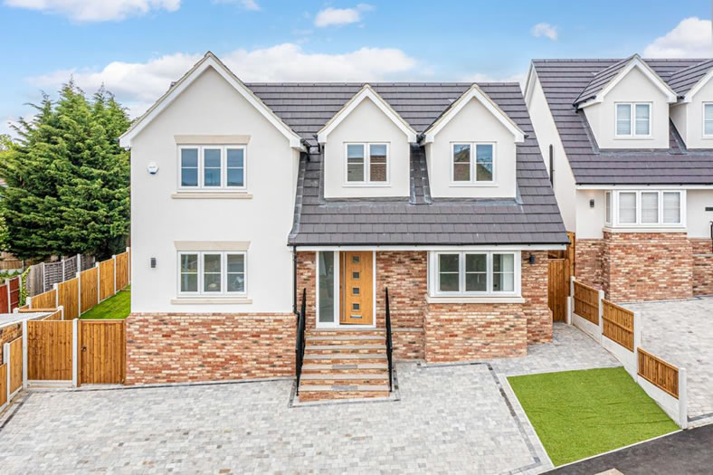 LOVE LANE RAYLEIGH Eastway Homes